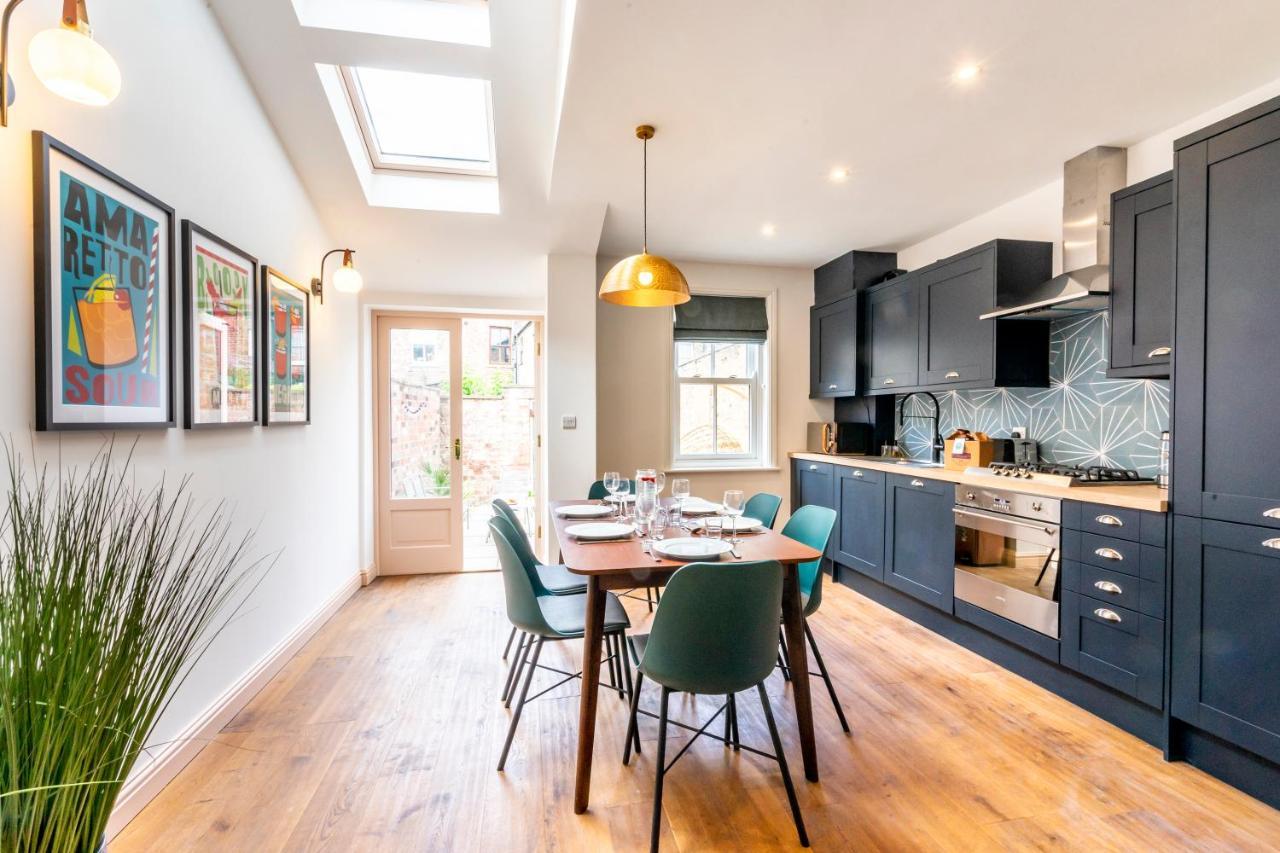 Villa 8 Kyme Street York Esterno foto