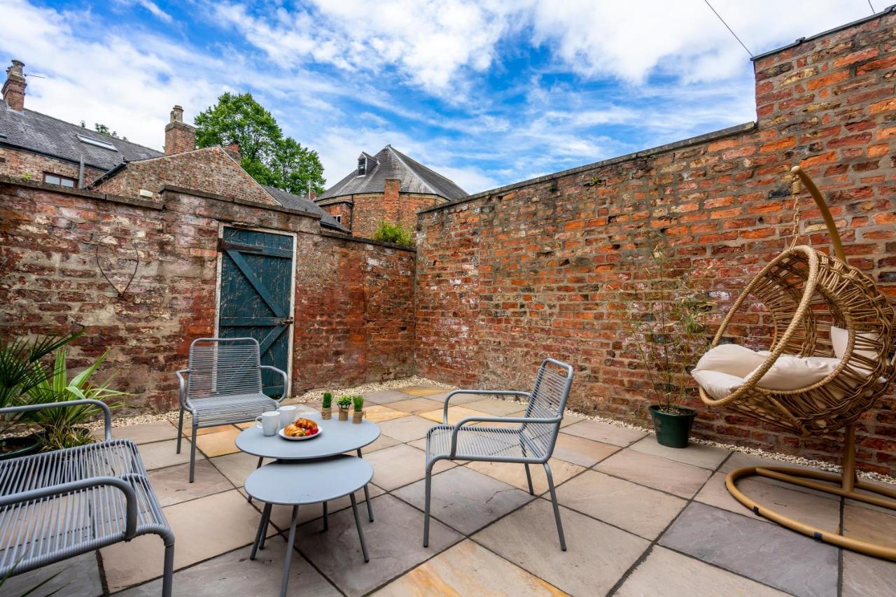 Villa 8 Kyme Street York Esterno foto